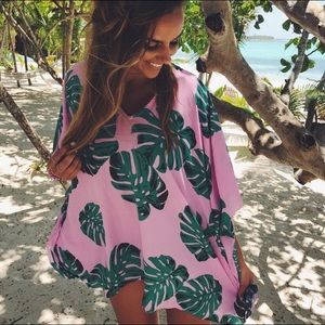 Buddy Love North Tunic